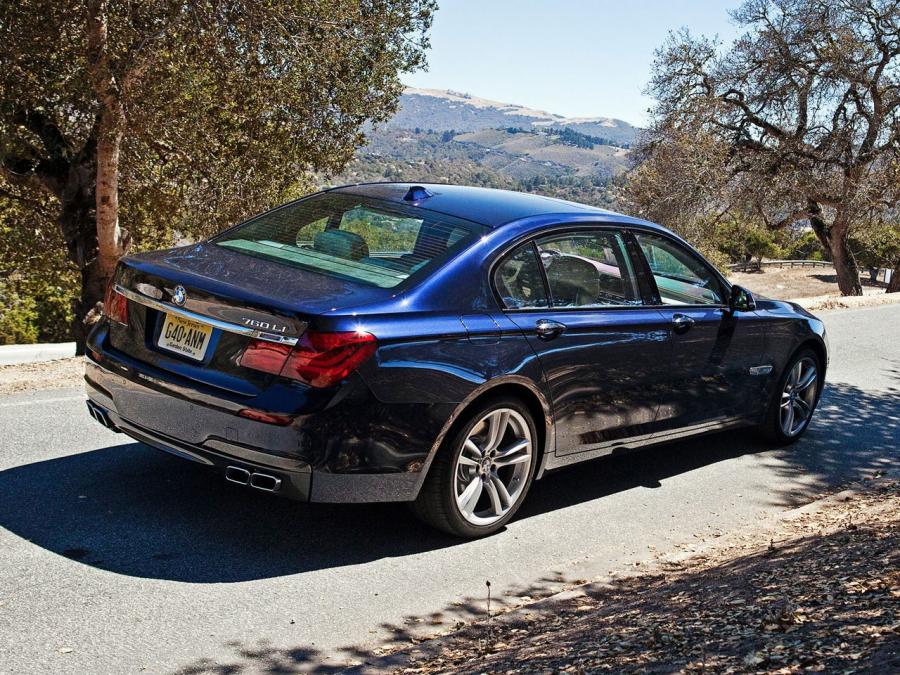  BMW 760Li M Sport Package 2012 года  (US) (фото 4 из 8)